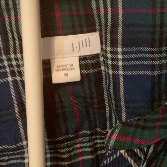 J. Jill‎ 100 % rayon blouse. Worn once - Picture 1 of 4
